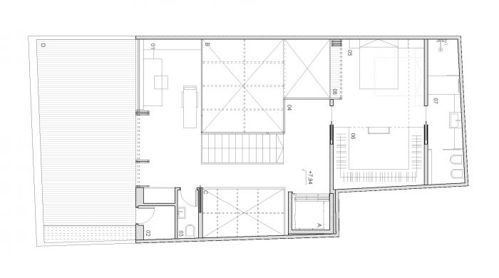 Plano de la planta ático con el dormitorio, el estudio y la terraza